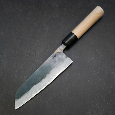 Santoku V-Toku Kurouchi Damasco Mango de Magnolia con Cuerno de Búfalo 170mm