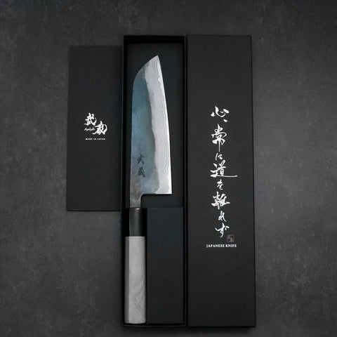 Santoku V-Toku Kurouchi Damasco Mango de Magnolia con Cuerno de Búfalo 170mm